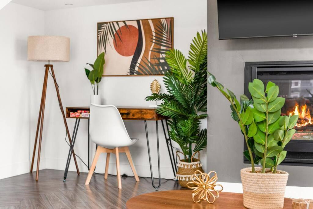 Lux Penthouse Oasis-heart Of Slc Salt Lake City