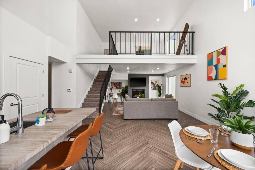 Lux Penthouse Oasis-heart Of Slc * Salt Lake City