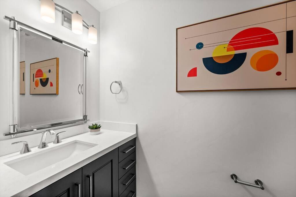 Apartment Lux Penthouse Oasis-heart Of Slc Salt Lake City