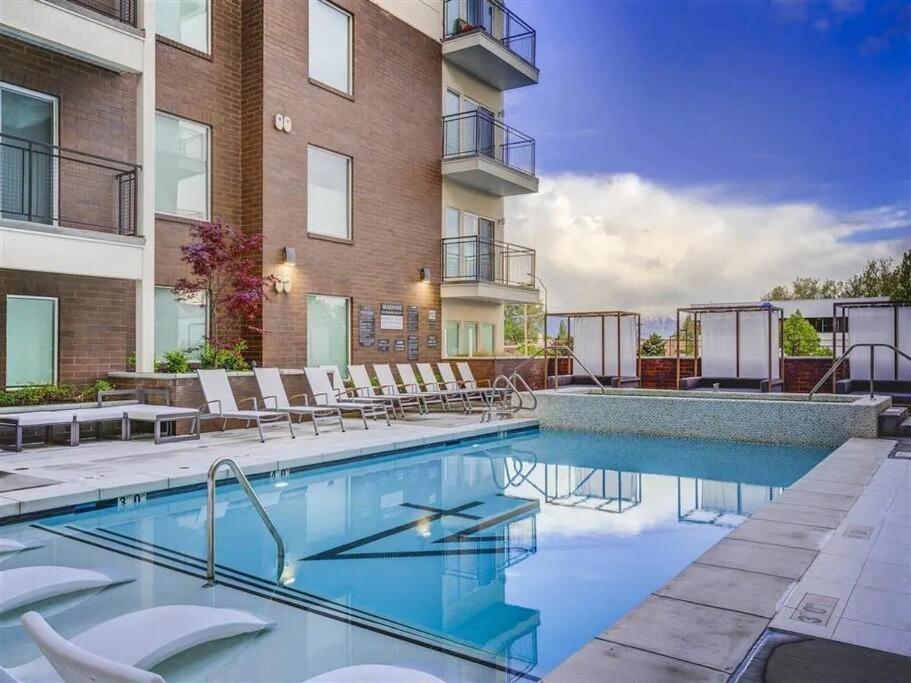 Apartment Lux Penthouse Oasis-heart Of Slc