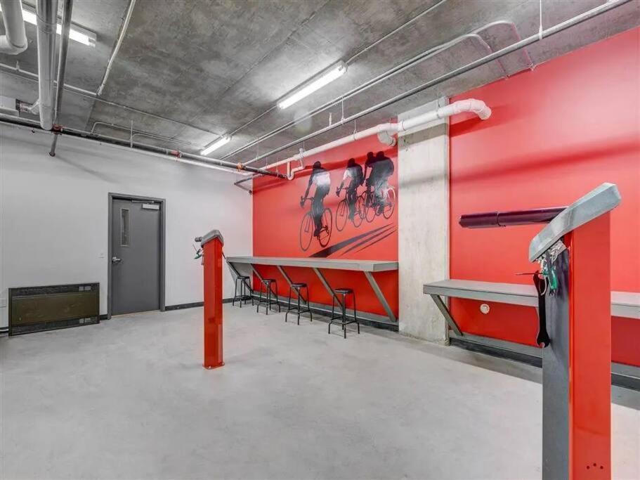 Lux Penthouse Oasis-heart Of Slc Apartment *